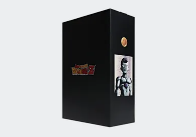 Image Via <a href='https://twitter.com/SoleSavyCA/status/1026652829144965120?ref_src=twsrc%5Etfw%7Ctwcamp%5Etweetembed%7Ctwterm%5E1026652829144965120&ref_url=https%3A%2F%2Fhypebeast.com%2F2018%2F8%2Fadidas-dragon-ball-z-packaging-design-goku-frieza' rel="nofollow noopener" target='_blank'>SolesavyCa</a>