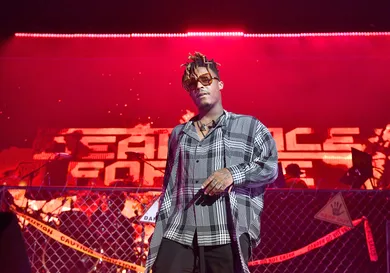 Paras Griffin/Getty Images