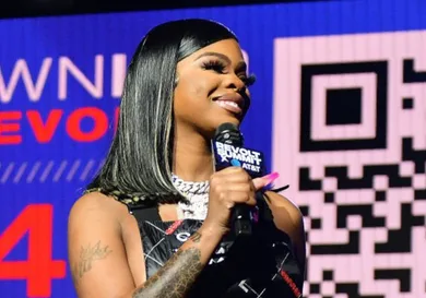 Derek White / Stringer / Getty Images