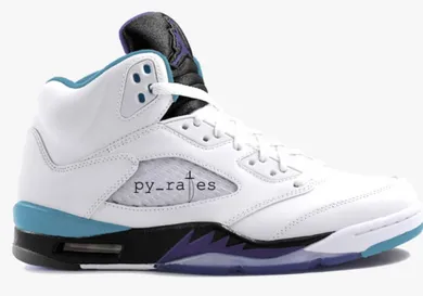 Image Via <a href='https://www.instagram.com/p/Bi4vzZ4lFxF/?taken-by=py_rates' rel="nofollow noopener" target='_blank'>Py_Rates</a>