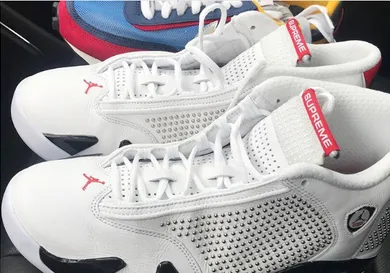 Image via zSneakerHeadz