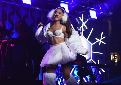 Dave Kotinsky/Getty Images