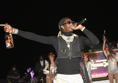 Andrew Toth / Stringer / Getty Images