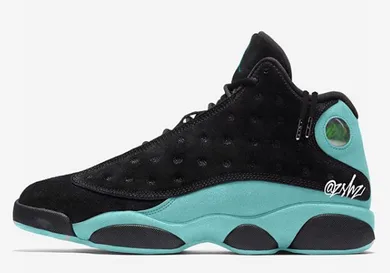 Image via zSneakerHeadz