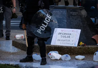 Brett Carlsen / Stringer / Getty Images