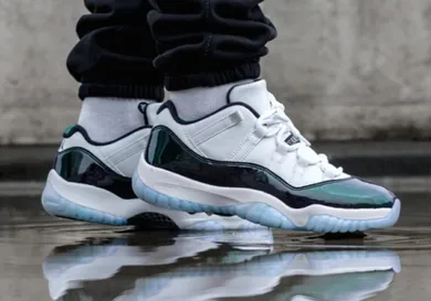 Image Via <a href='https://asphaltgold.de/de/sneaker/coming-soon/nike-air-jordan-11-retro-low-easter-white-black-emerald-rise.html' rel="nofollow noopener" target='_blank'>AsphaltGold</a>