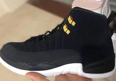 Image via zSneakerHeadz