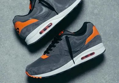 Image via thedropdate