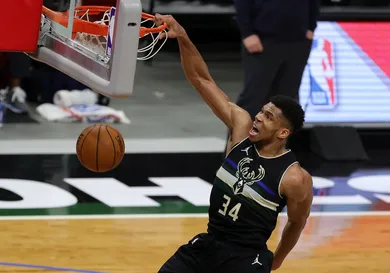 Stacy Revere/Getty Images