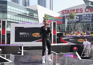 Bennett Raglin/ Getty Images