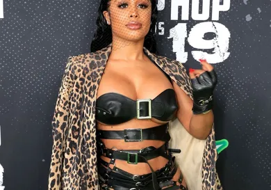 Carmen Mandato / Stringer / Getty Images