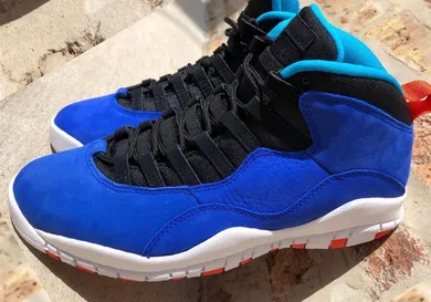 Image Via <a href='https://www.instagram.com/chicagoemporium/' rel="nofollow noopener" target='_blank'>ChicagoEmporium</a>