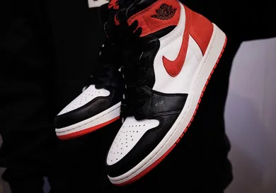 Image Via <a href='https://www.instagram.com/s.sam.group/' rel="nofollow noopener" target='_blank'>SSamGroup</a>