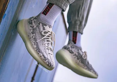 Image Via Kickwhoshow