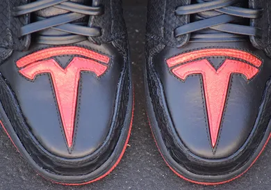 Image Via DMCustomsneakers