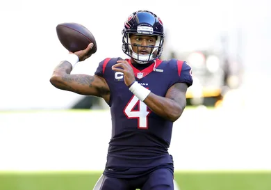 Carmen Mandato/Getty Images