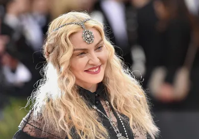 Mike Coppola / Staff / Getty Images