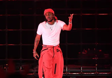 Kevin Winter/ Getty Images