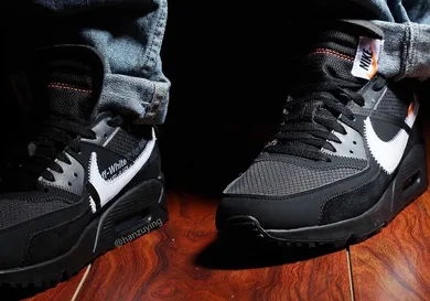 Image Via <a href='https://www.instagram.com/hanzuying/' rel="nofollow noopener" target='_blank'>HanzuYing</a>