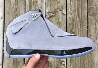 Image Via <a href='https://www.instagram.com/p/Bj6cDJkAE-o/?taken-by=_perfecto_pair' rel="nofollow noopener" target='_blank'>_perfecto_pair</a>