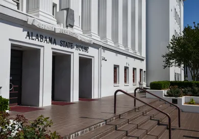 Julie Bennett/ Getty Images