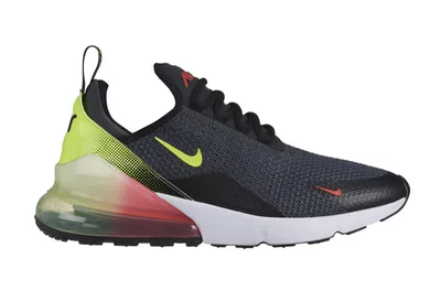 Image via Sneaker Bar Detroit