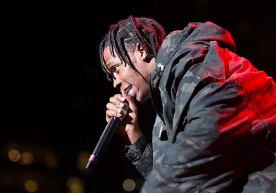 Dave Kotinsky/ Getty Images