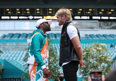 Cliff Hawkins/Getty Images