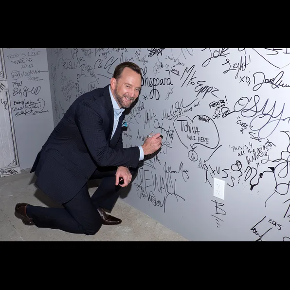 Clinton Kelly Net Worth 2023: What Is The TV Host Worth?