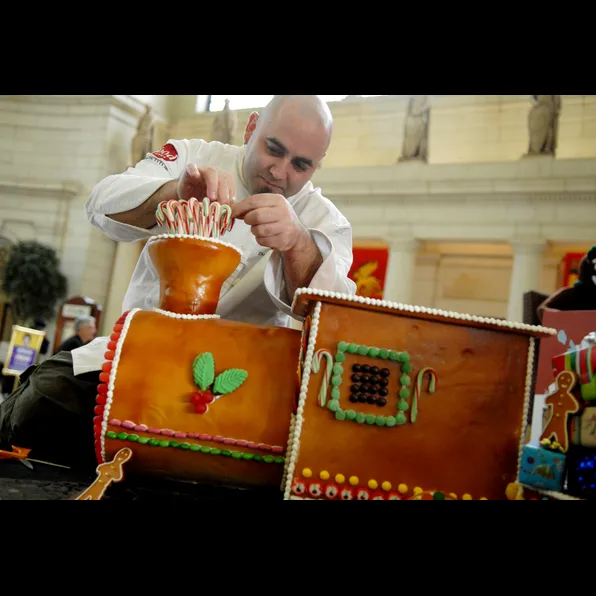 Duff Goldman Net Worth 2024: What Is The "Ace Of Cakes" Icon Worth?