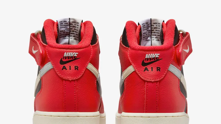 Mid Split Nike Air Force 1 Mid Split