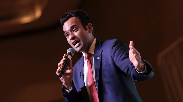 Republican Candidate Vivek Ramaswamy Raps Eminem’s 