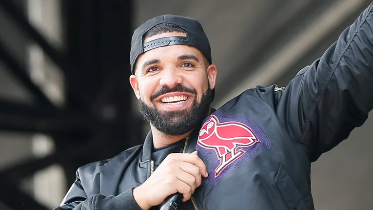 Drake Week Drake Admits PARTYNEXTDOOR Collab Album Was Supposed To Come Out Weeks Ago