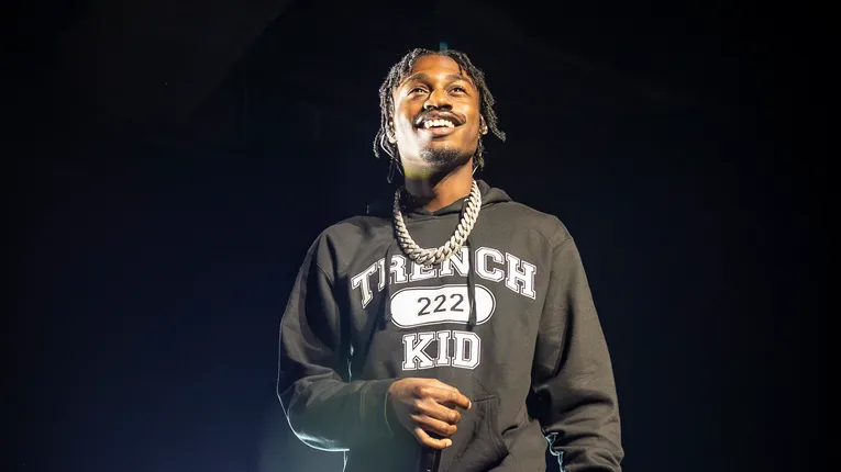 Lil Tjay Shows He Still Gets Love By Linking Up With Huge Crowd Of Fans