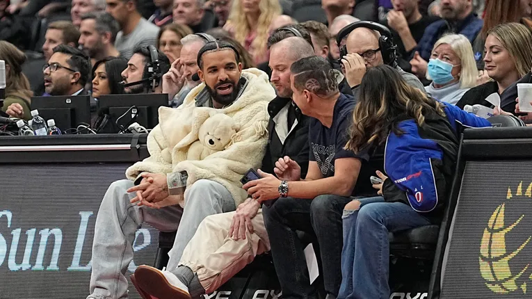 Backstreet Boys Surprise Drake With Epic Performance At 40th Birthday Party