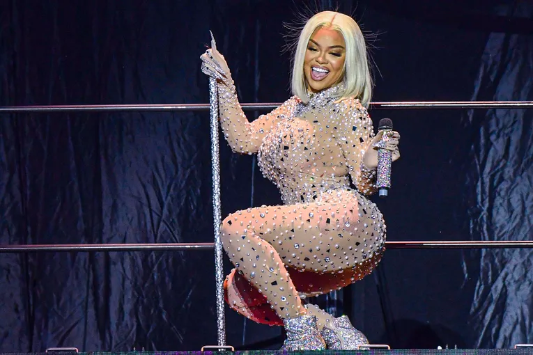 Latto Performs With TLC, Social Media Shares Mixed Reactions