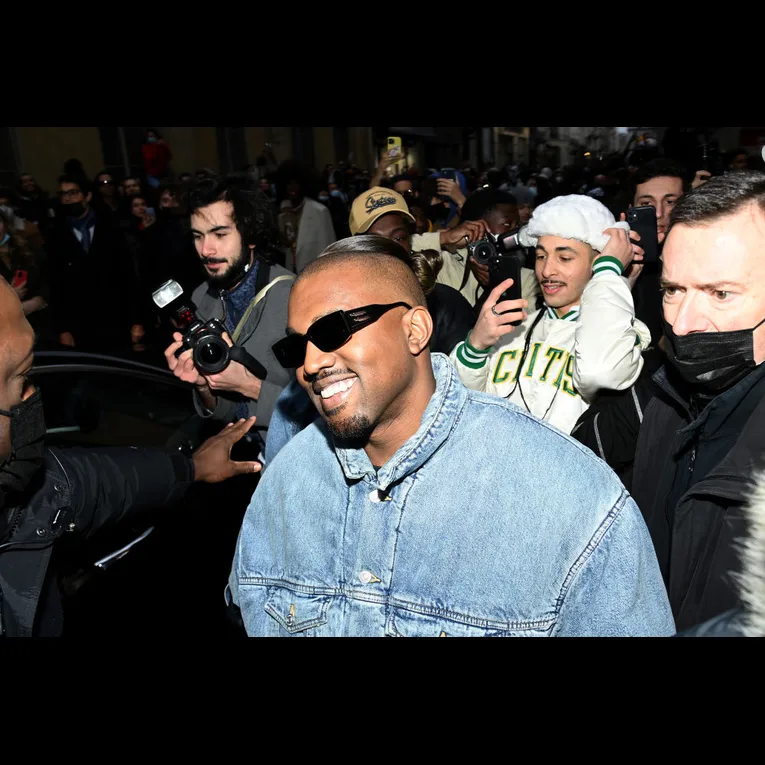 Kanye West Labels Drake The "Greatest Rapper Ever"