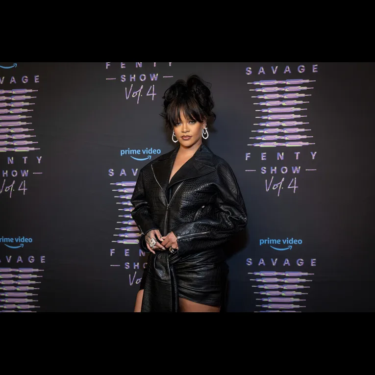 Savage X Fenty Rihanna Steps Down As CEO After 5 Years