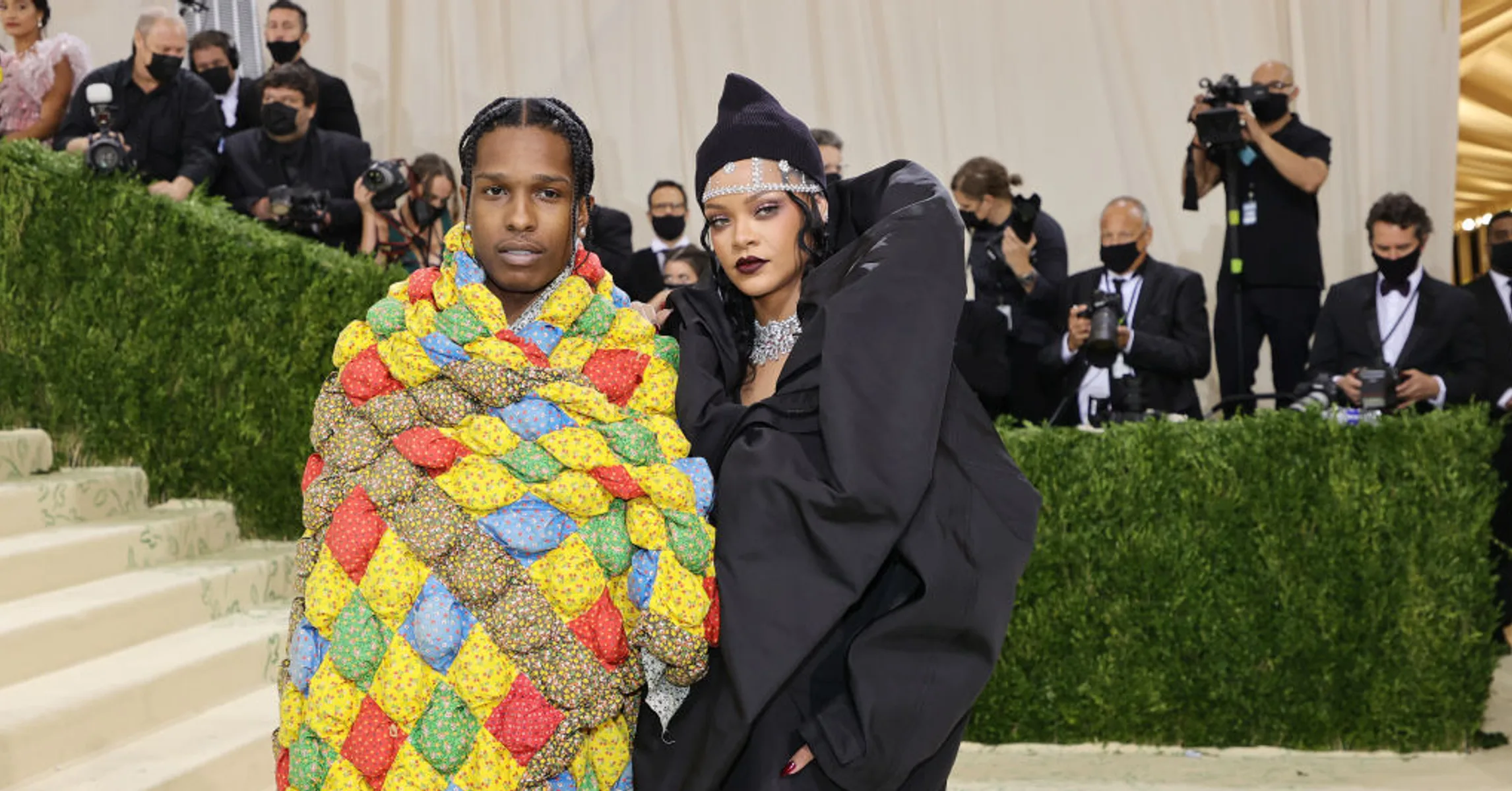 Rihanna & AAP Rocky Celebrate Rapper's 34th Birthday In AllBlack Outfits(00)