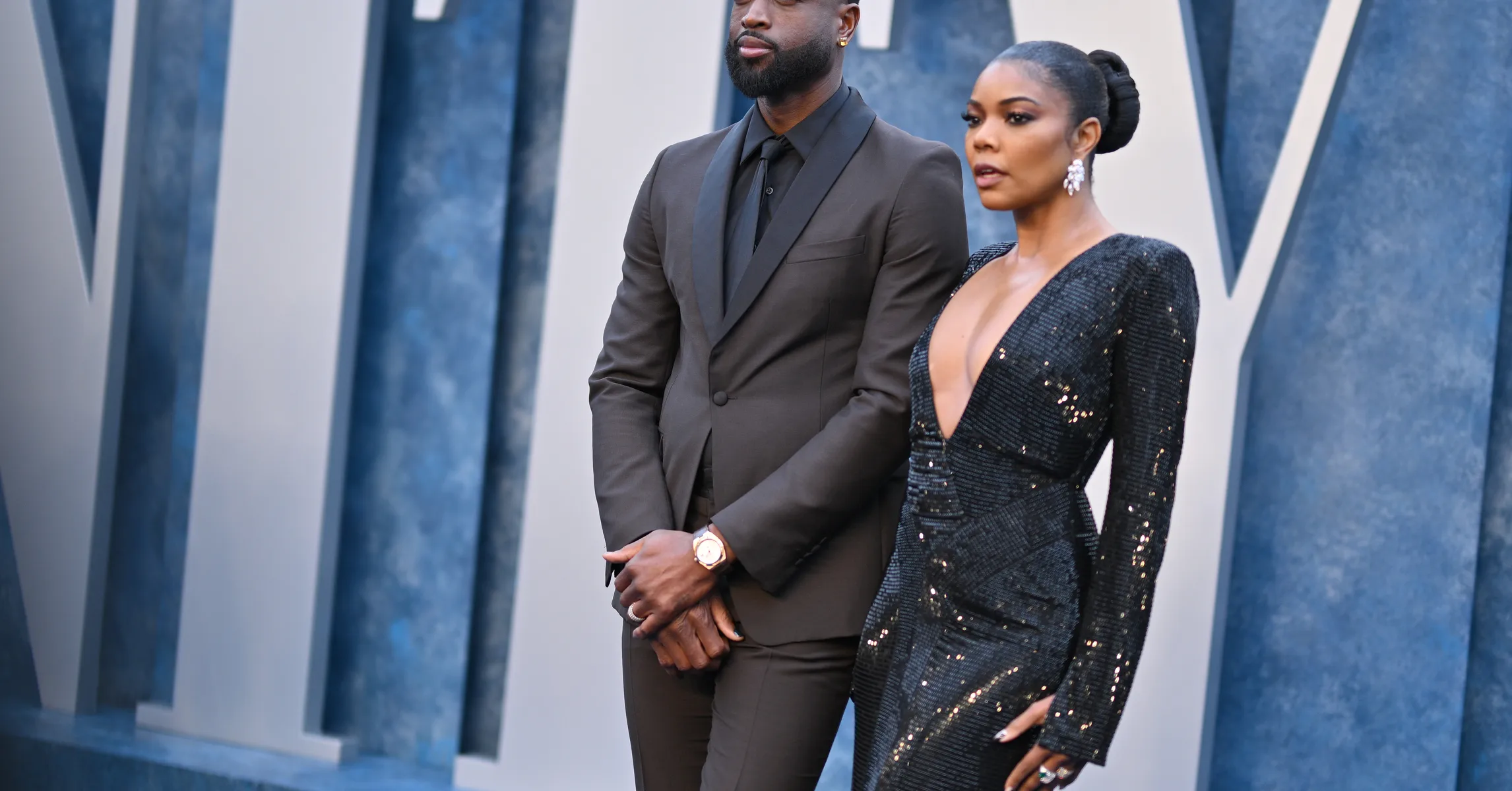 Gabrielle Union's Bikini Body Looks Stellar During Beach Date With(01)