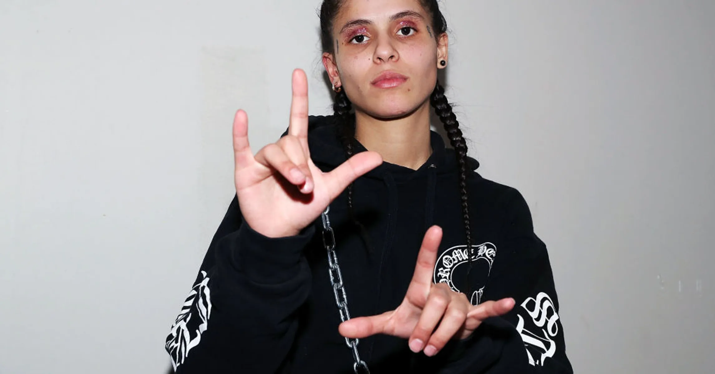 070 shake net worth 2023 - Ilustrasi 3