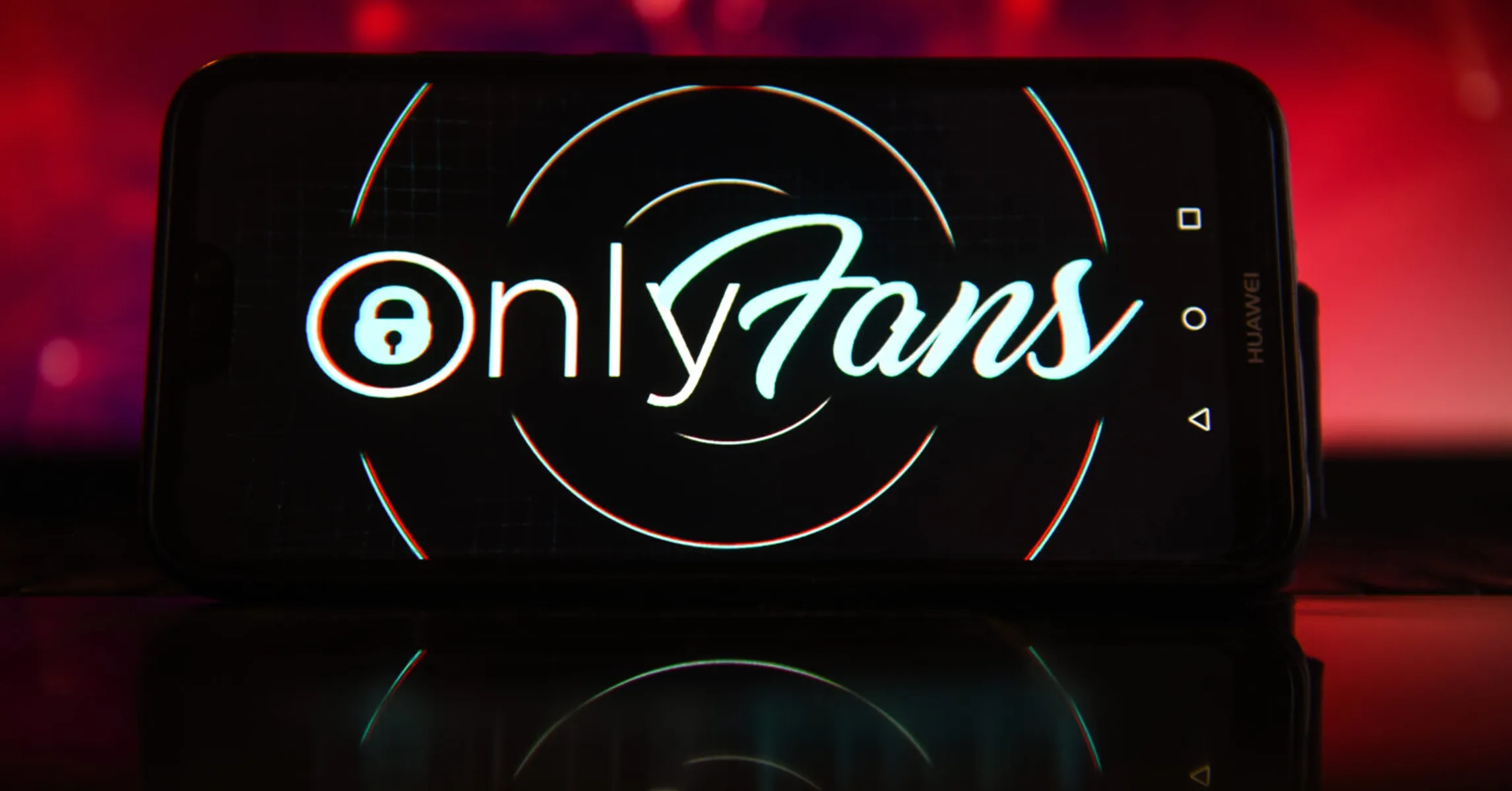 PinkyDoll Threatens To Sue Over Leaked OnlyFans Content