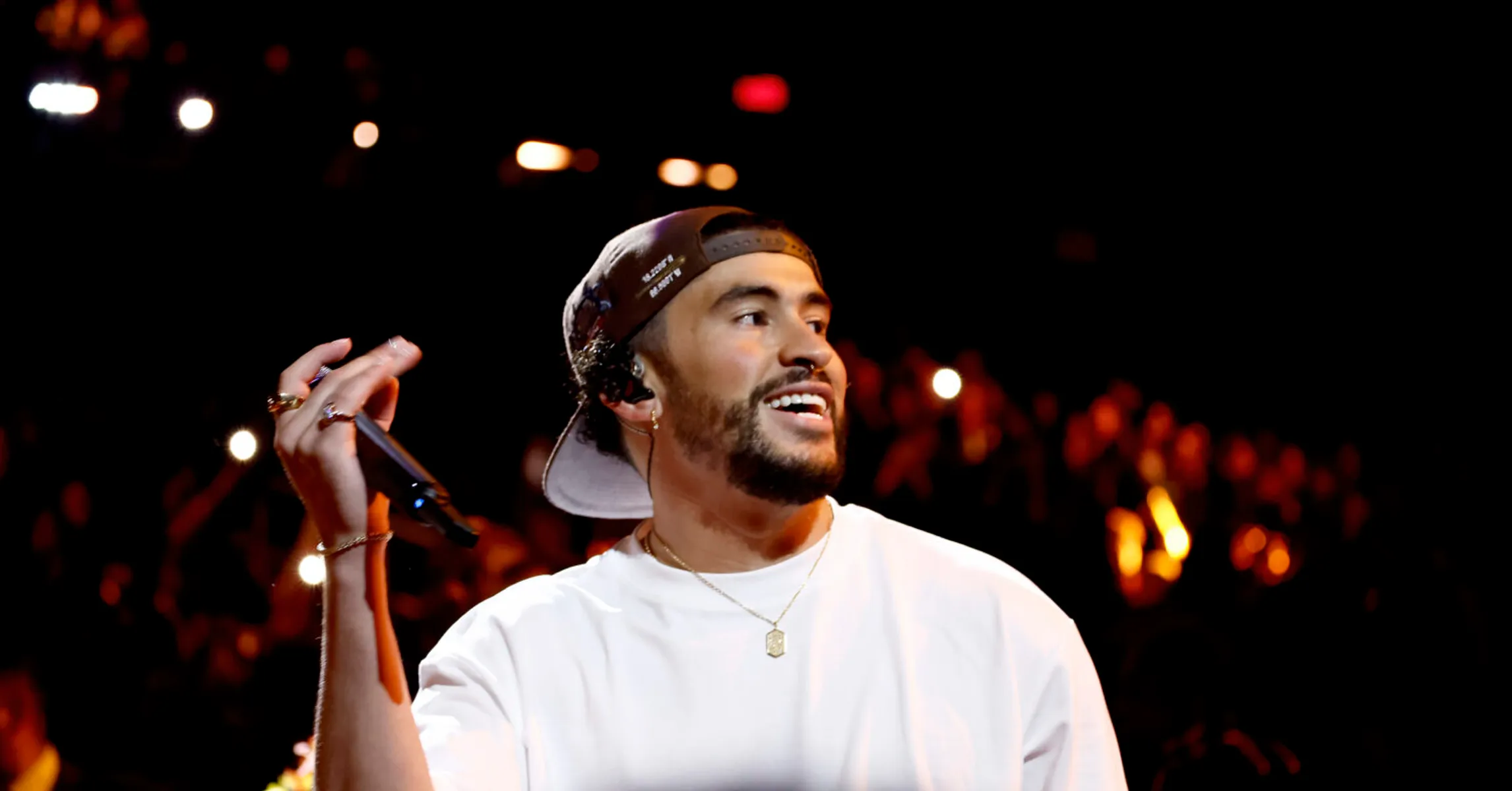 Bad Bunny's First Week Sales Projections Suggest No. 1 Debut For "Nadie Sabe Lo Que Va A Pasar