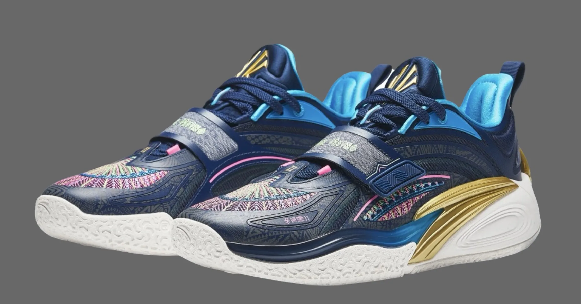 kyrie irving playoff shoes