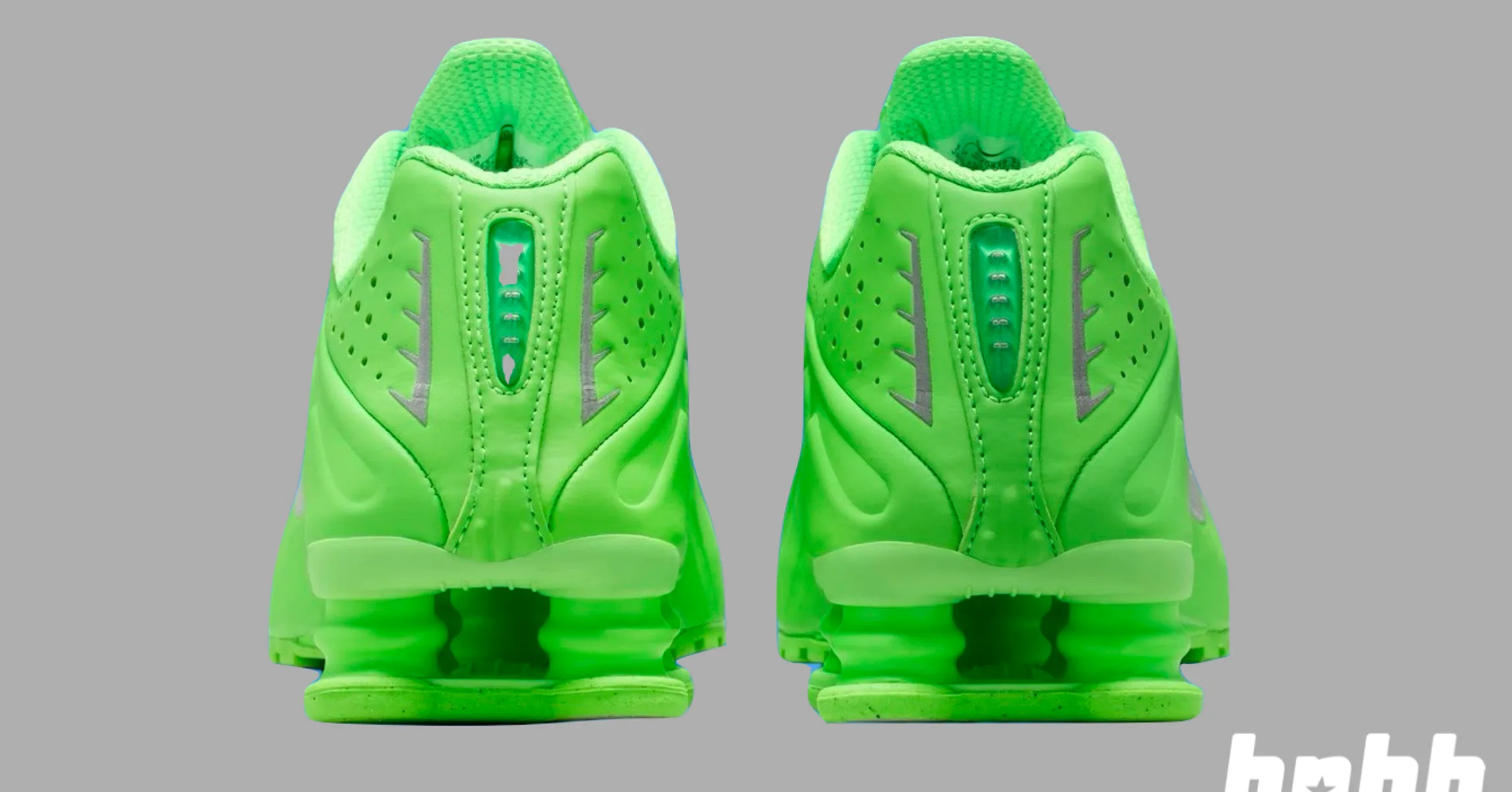 Nike Shox R4 “Green Strike” Officially Revealed