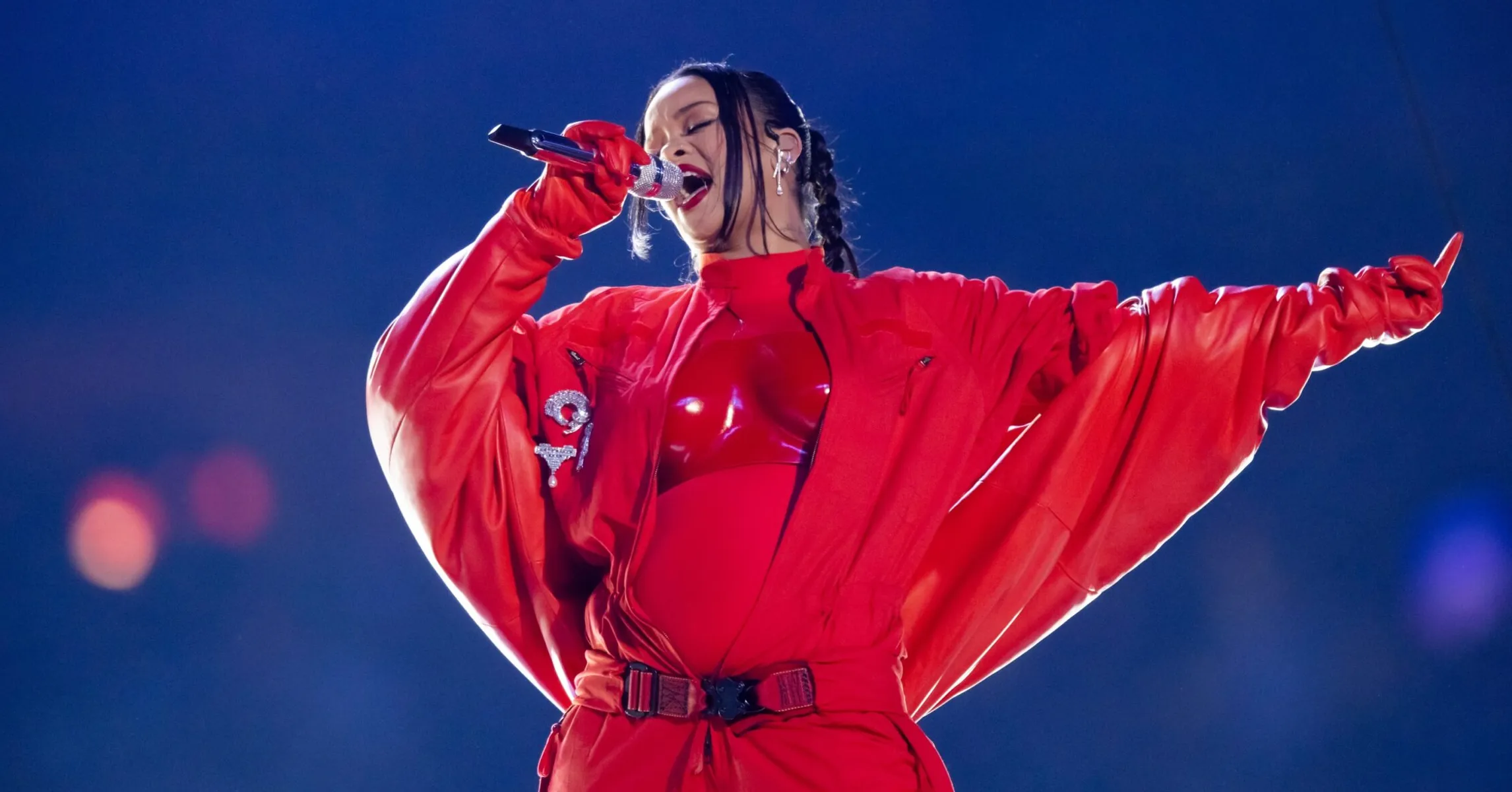 Rihanna Claps Back At Fan Who Questions Her U.S. Residency