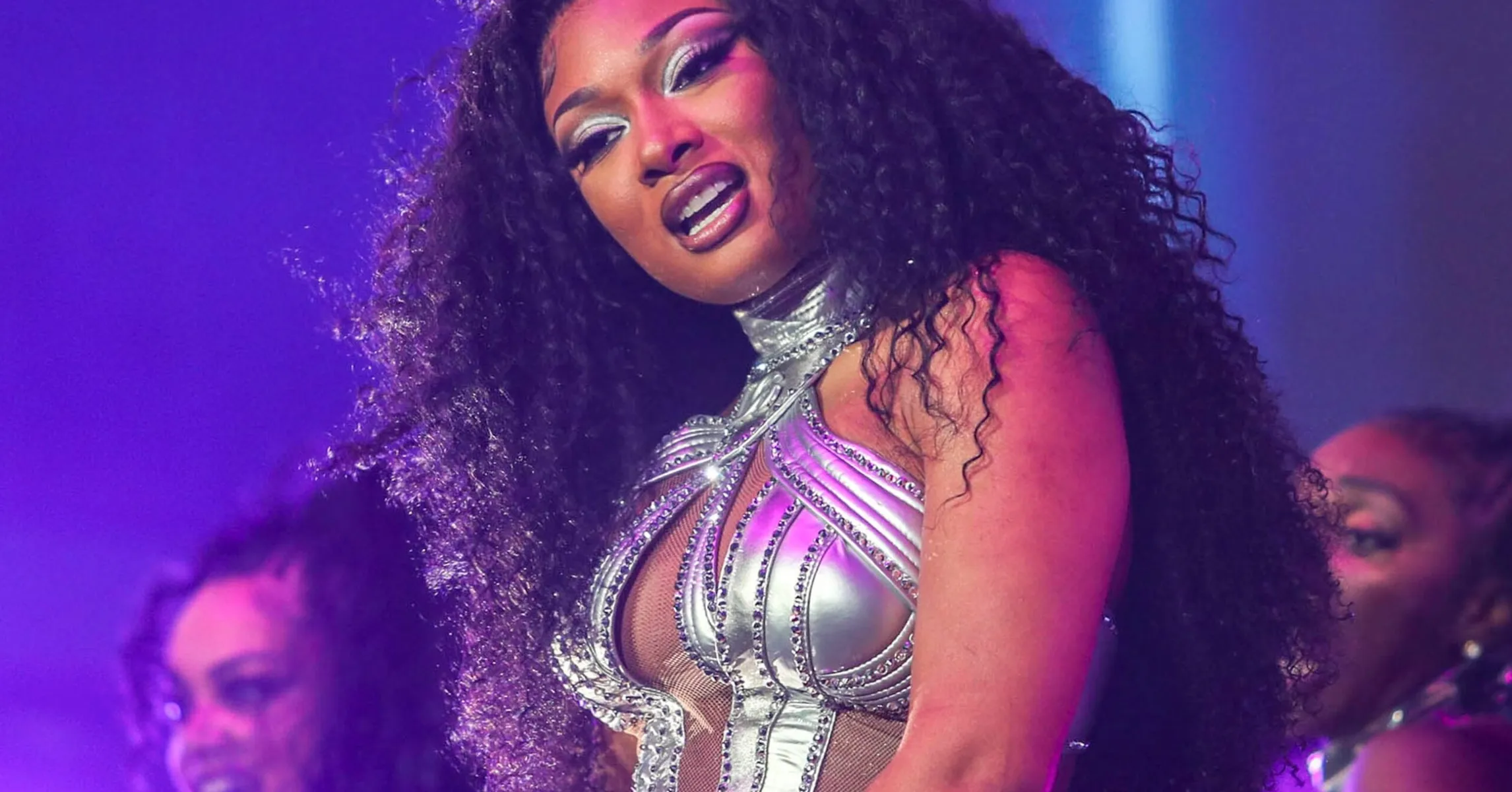 Megan Thee Stallion & Klay Thompson Pack On The PDA After Dinner In New...