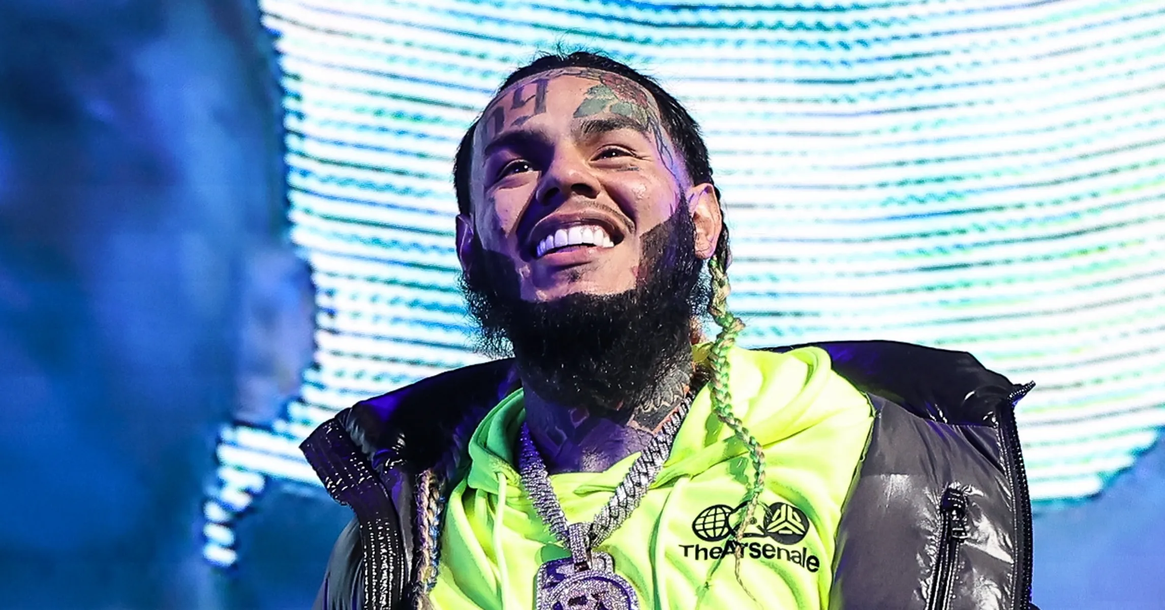 6ix9ine Claims He Had The Chance To Sleep With Nicki Minaj