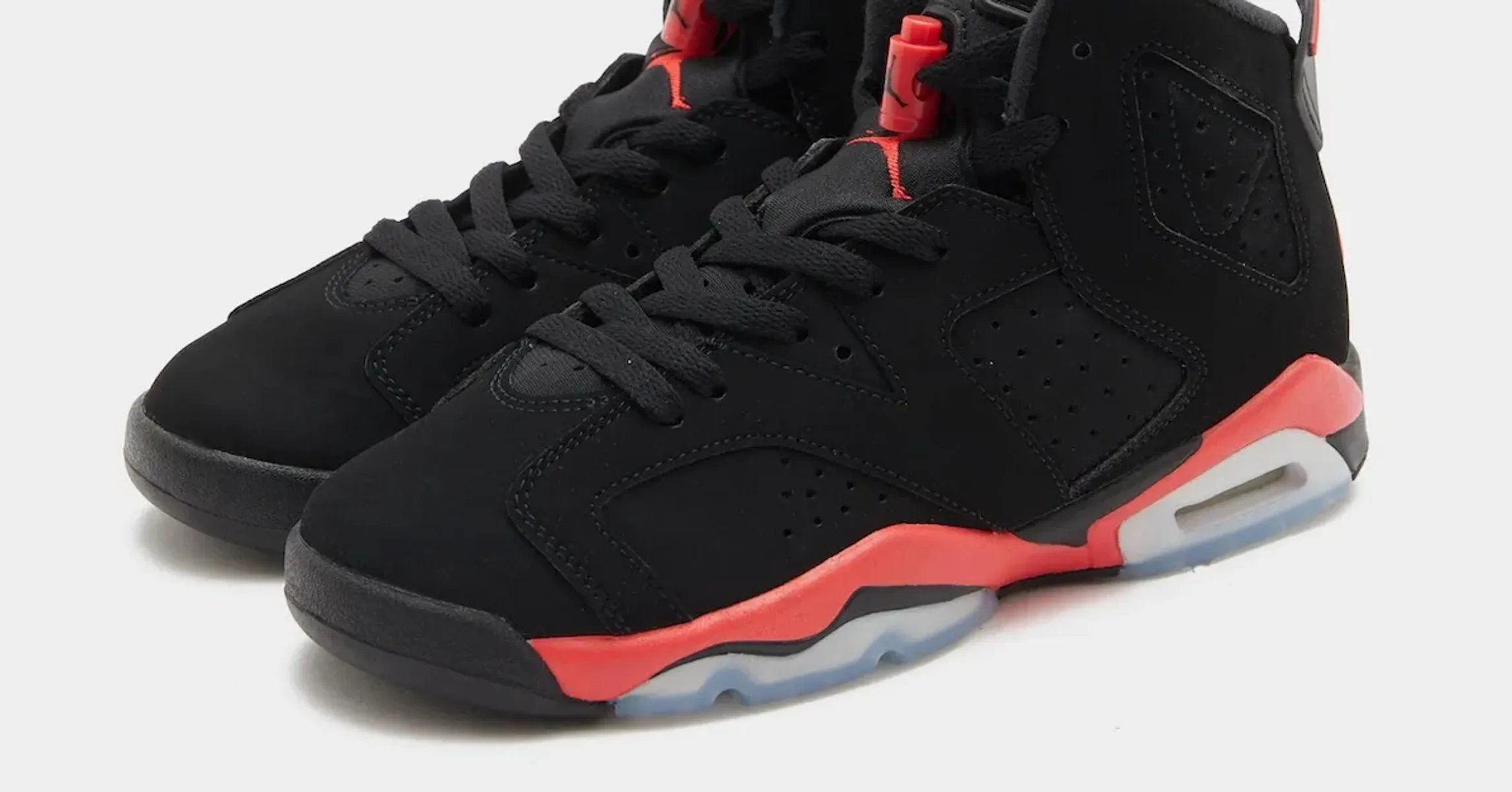 New Retailer Photos Are Out Of The Air Jordan 6 “Reverse Infrared”