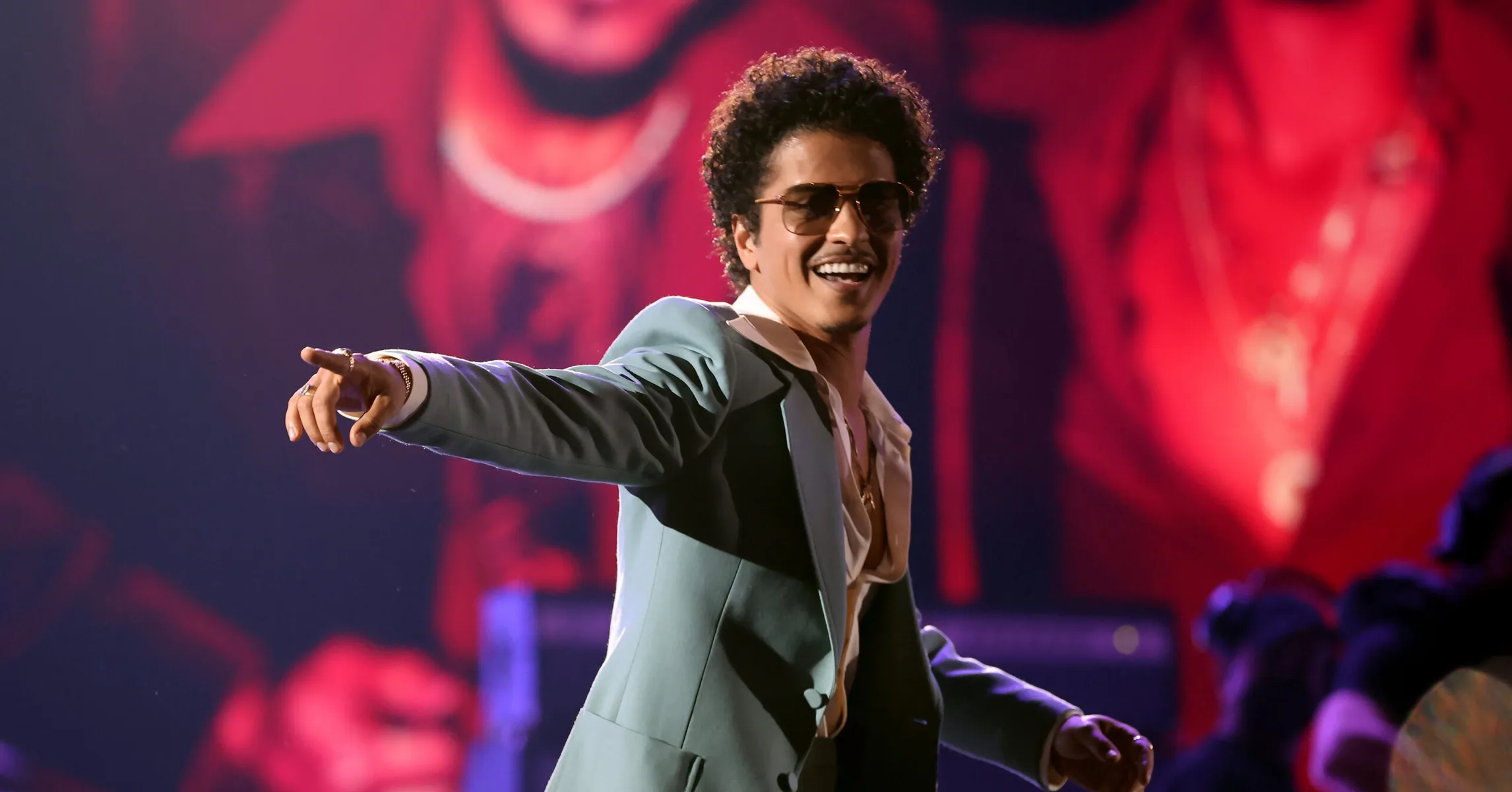 Bruno Mars Announces New Solo Album "The Romantic"